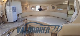 Sea ray 310 interni (12)