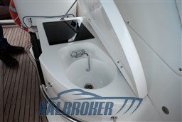 Bavaria 32 SPORT esterni (9)