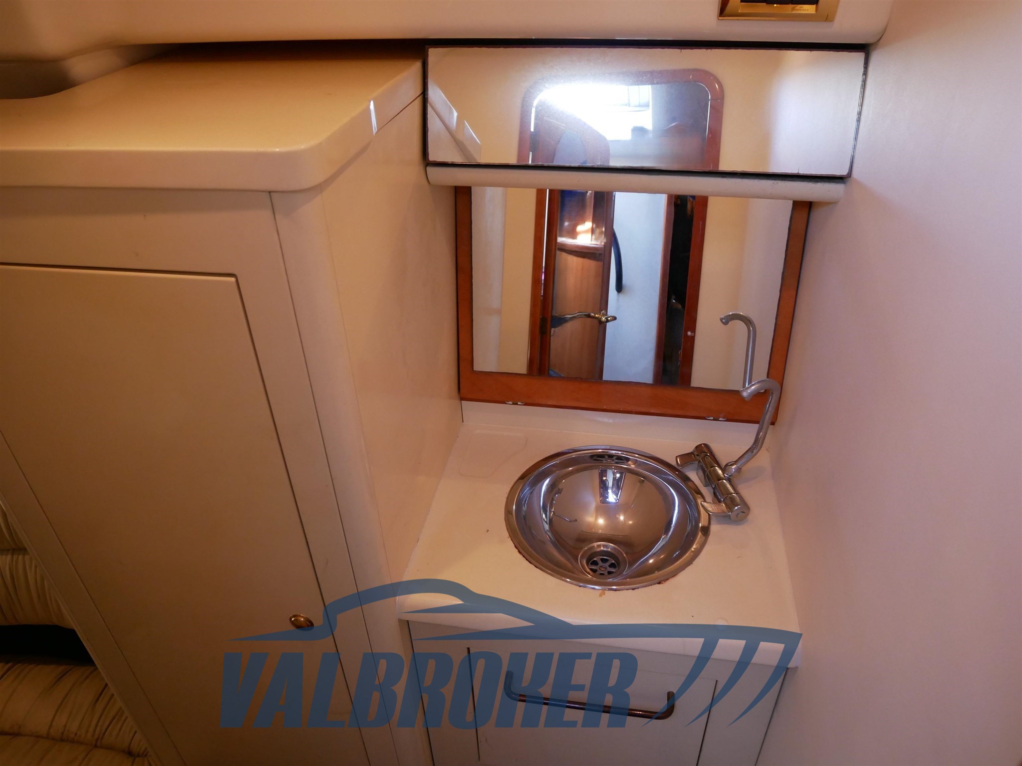 Cranchi Endurance 41 interni (16)