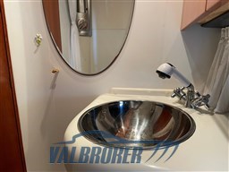 Cranchi Endurance 41 interni (19)