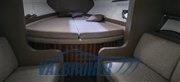 Colombo 38 (50)