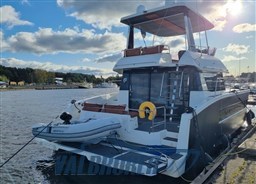 Fountain Pajot 37 2015 (14)