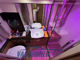 Sessa F 54 interni (16)