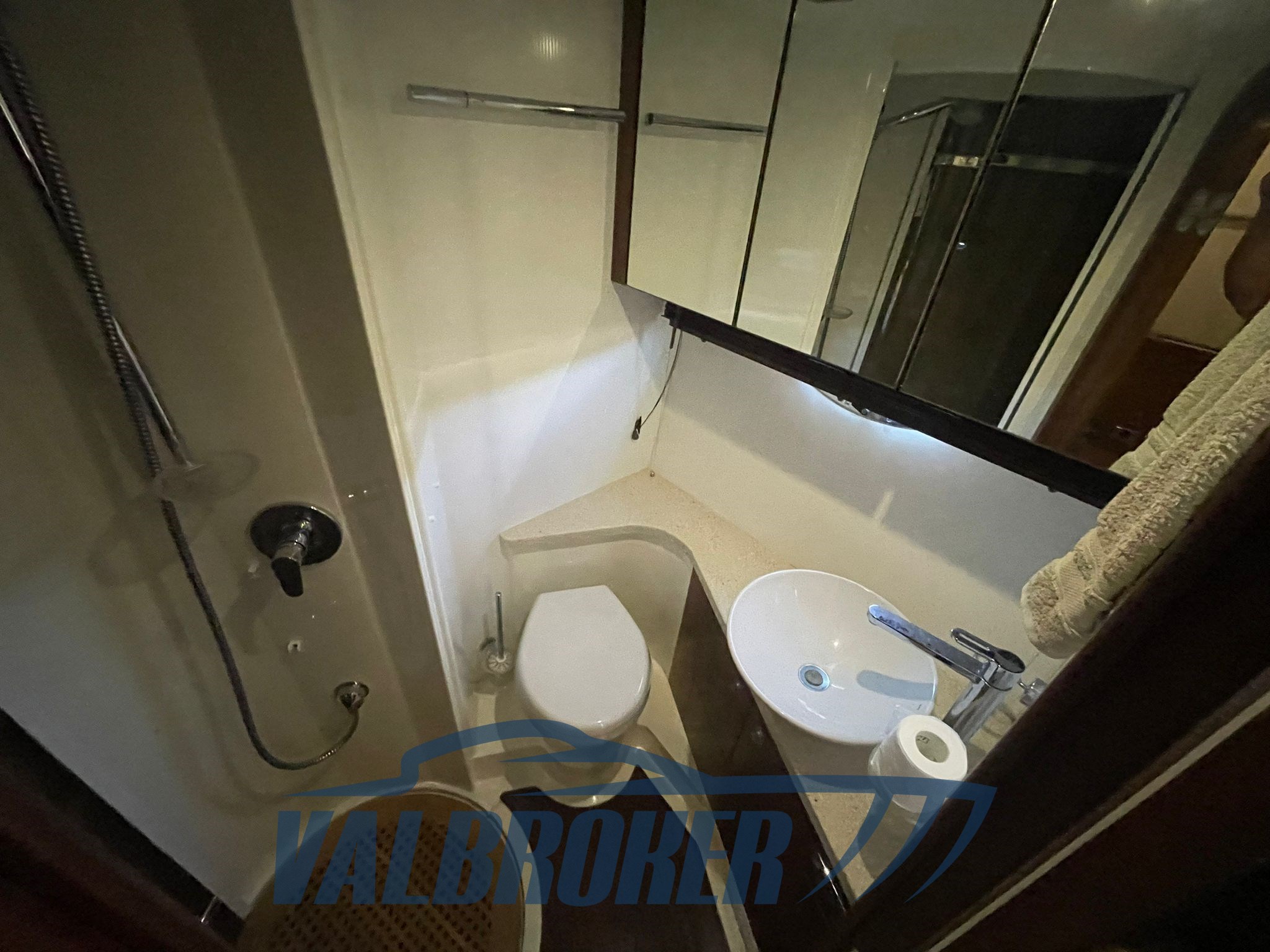 Sunseeker Portofino 47 2009 valbroker (78)