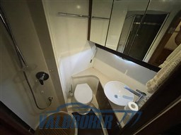 Sunseeker Portofino 47 2009 valbroker (78)