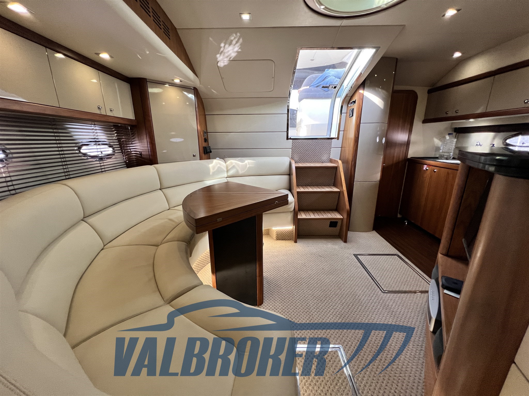 Sunseeker Portofino 47 2009 valbroker (71)