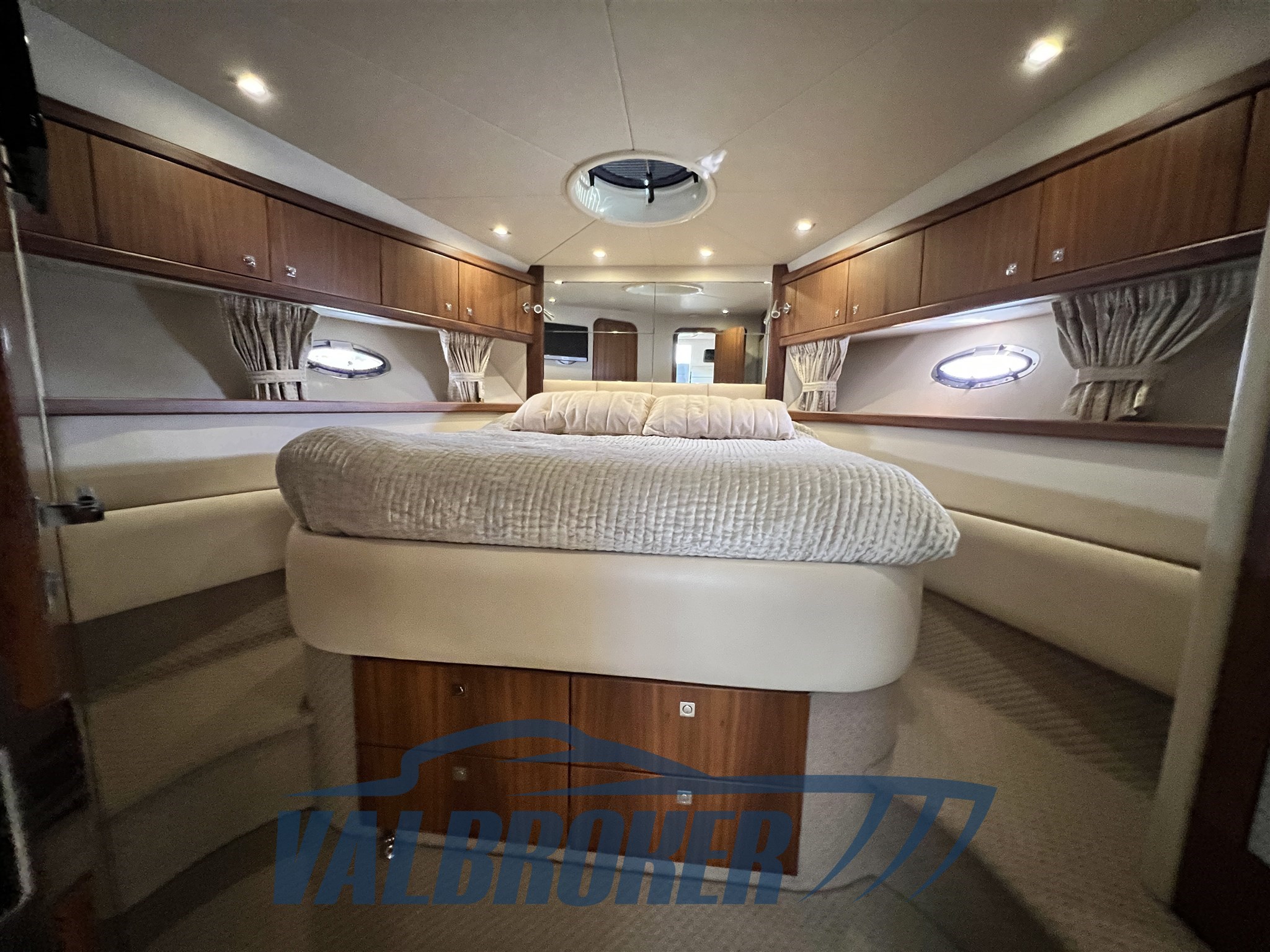 Sunseeker Portofino 47 2009 valbroker (67)