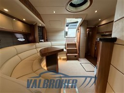 Sunseeker Portofino 47 Dinette