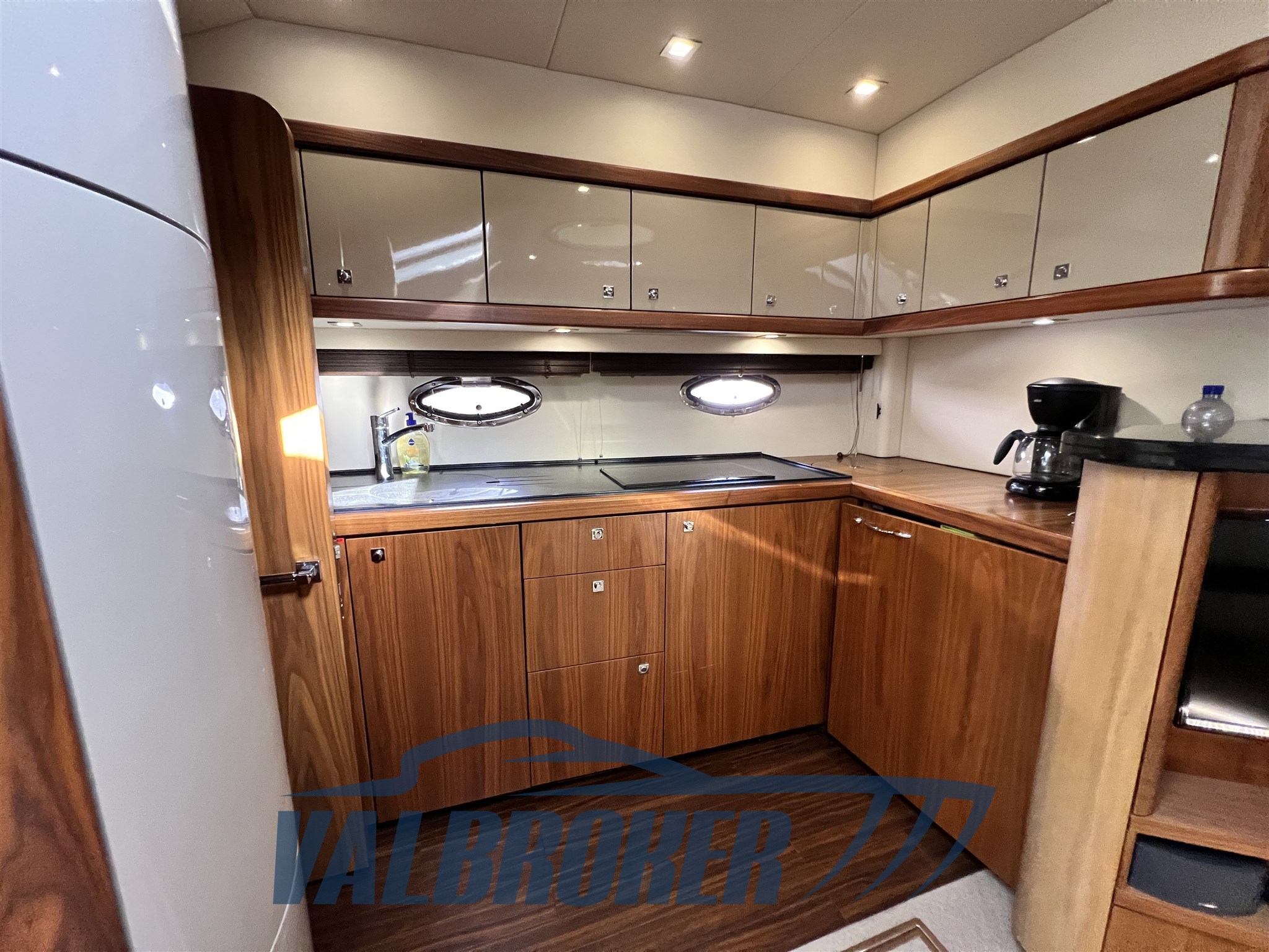 Sunseeker Portofino 47 2009 valbroker (72)