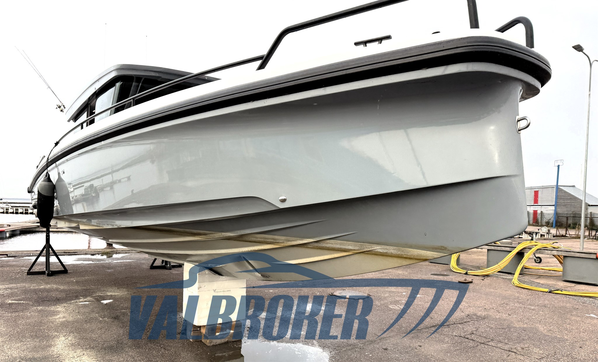 Axopar 37 2020 valbroker (26)