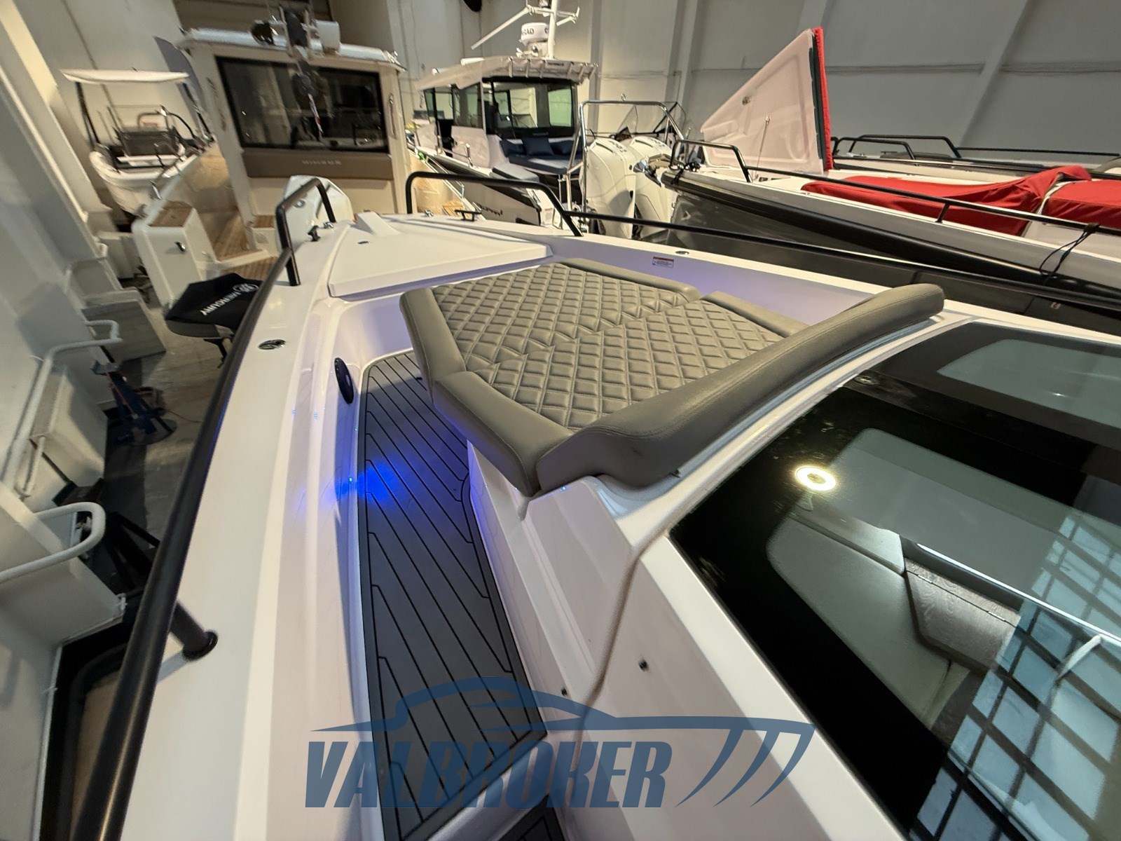 Axopar 37 XC 2020 (6)