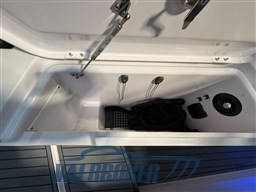 Axopar 37 XC 2020 (13)
