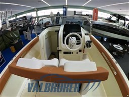 invictus fx 240 (7)
