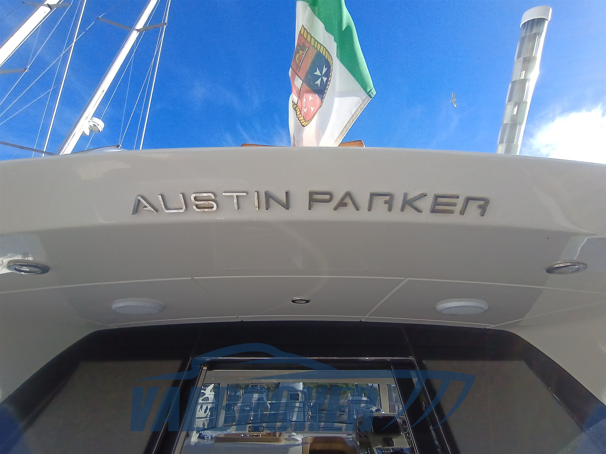 Austin Parker 42esterni (32)
