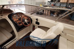 Absolute 25 esterni (9)