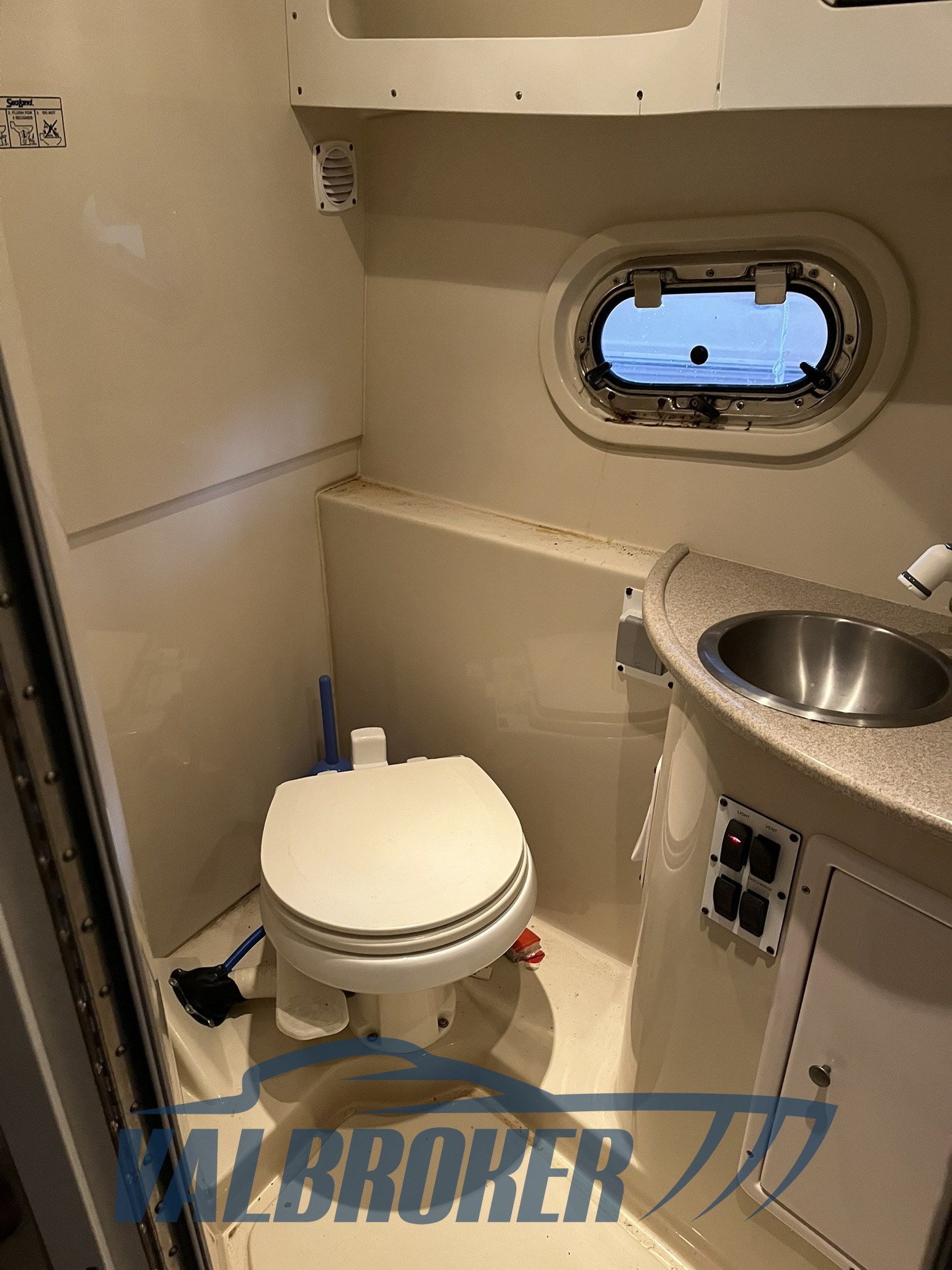 Four Winns 288 foto 2026 (25)