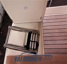 Invictus 280 GT Valbroker (115)