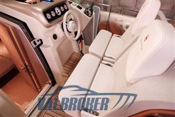 Invictus 280 GT Valbroker (74)