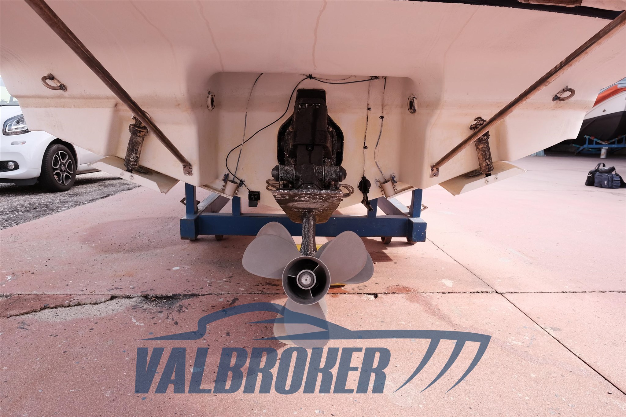 Regal Marine 2665 Commodore Valbroker (11)