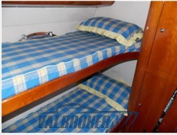 Colombo Cambridge 44 2001 Valbroker (19)