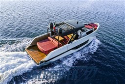 A_46_luxury_tender-21_hyovvl