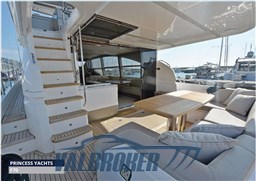 Princess F70 (2)