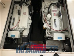 Sea Ray 370 Valbroker (2)