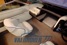 Sea Ray 200 Valbroker (16).JPG