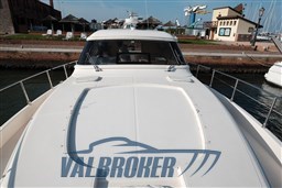 Cayman 43 esterni foto 2024 valbroker (36)