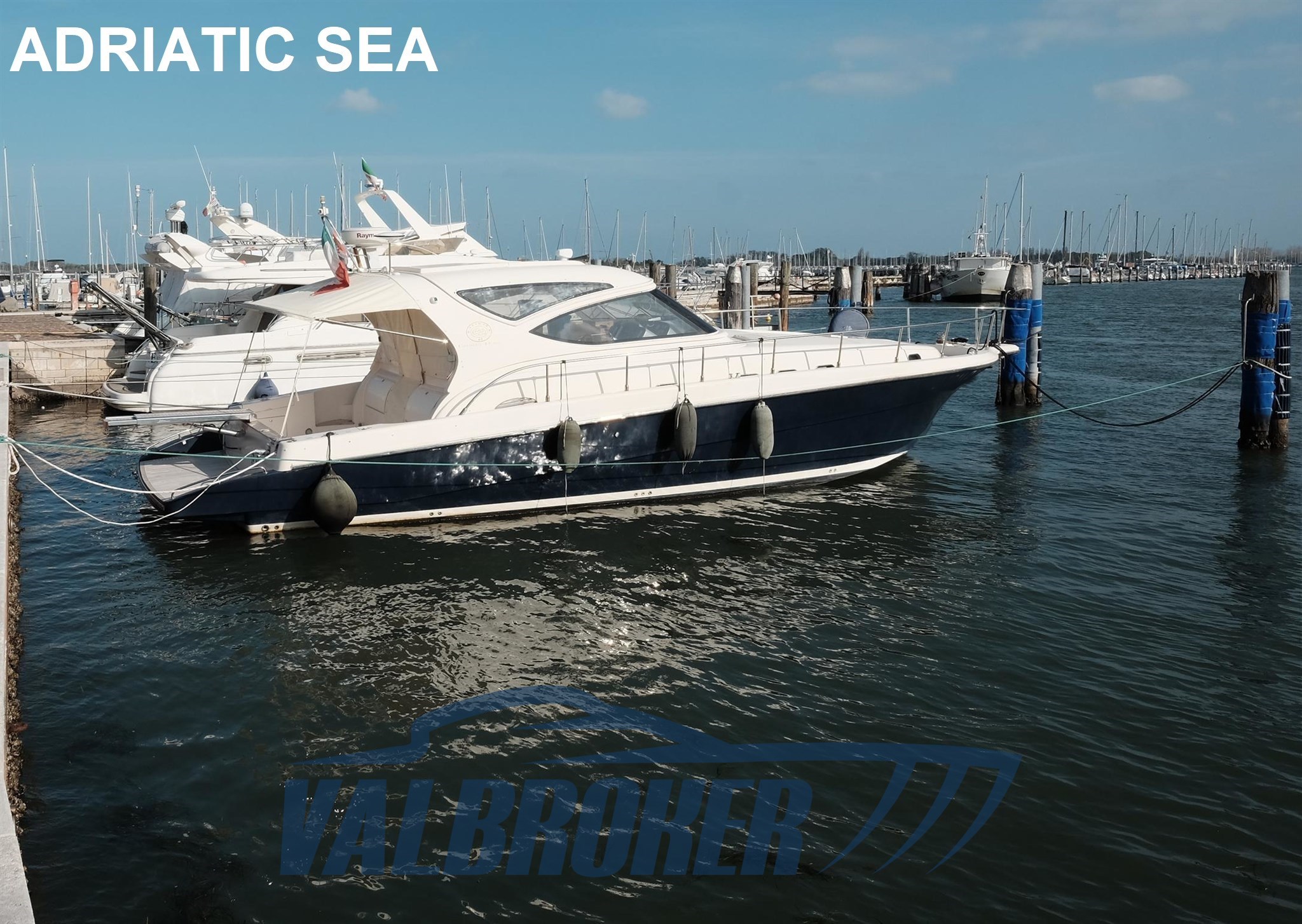 Cayman 43 esterni foto 2024 valbroker (6)