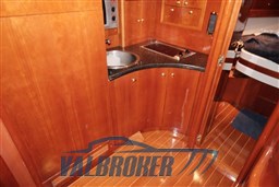 Cayman 43 interni foto 2024 valbroker(2)