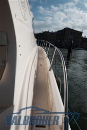 Cayman 43 esterni foto 2024 valbroker (9)