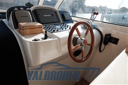 Cayman 43 esterni foto 2024 valbroker (14)