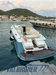 Chris Craft Corsair 36 (7)