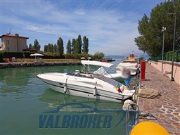 Performance 807 esterni (33)