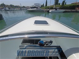 Performance 807 esterni (7)