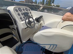 Performance 807 esterni (8)