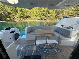 Azimut Magellano 43 esterni (17)