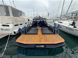 Wally Power 47 2004 (20)