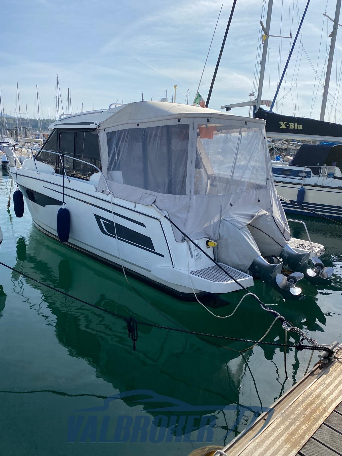 Jeanneau mf 895 (13)