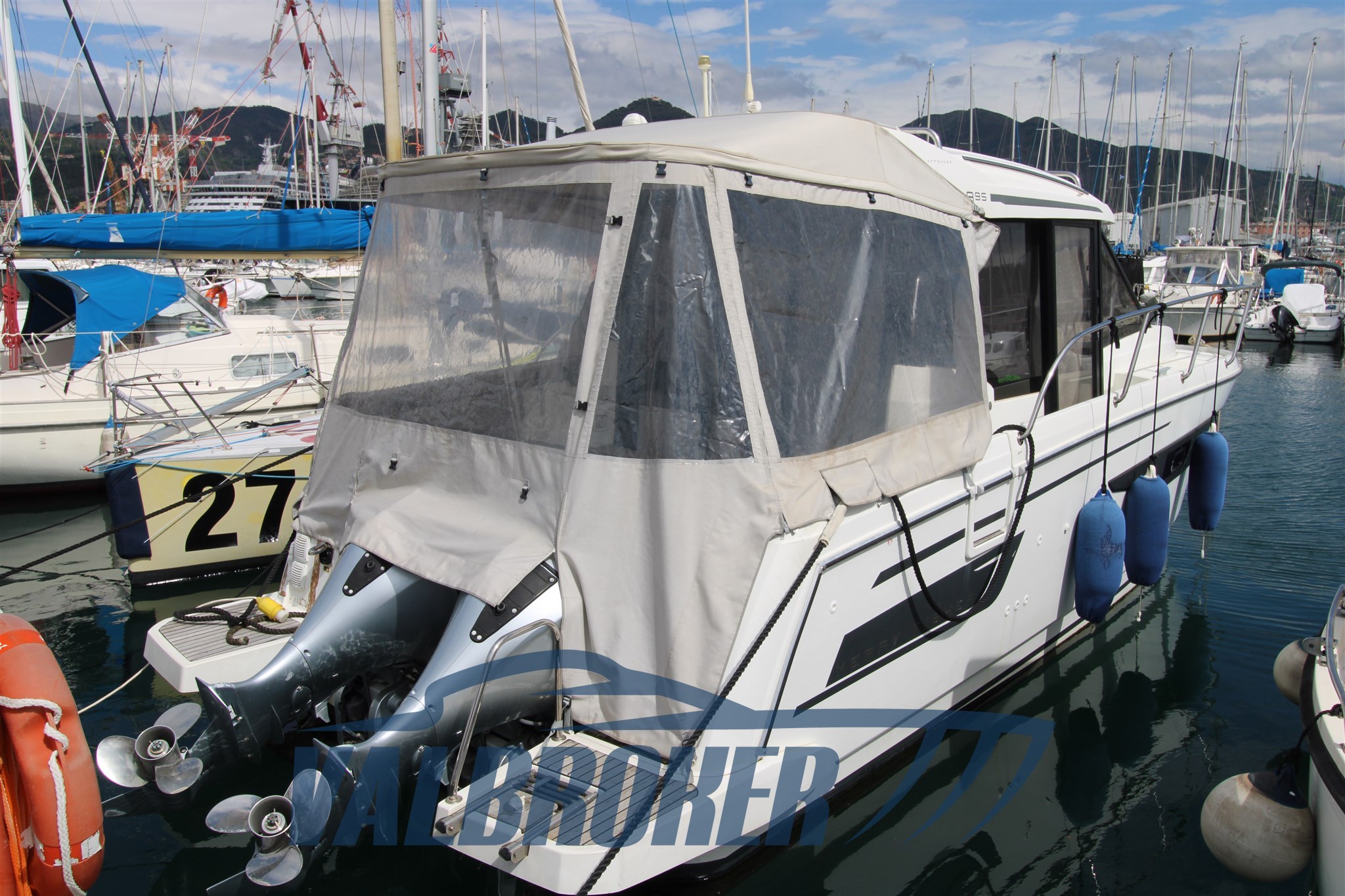 Jeanneau mf 895 (3)