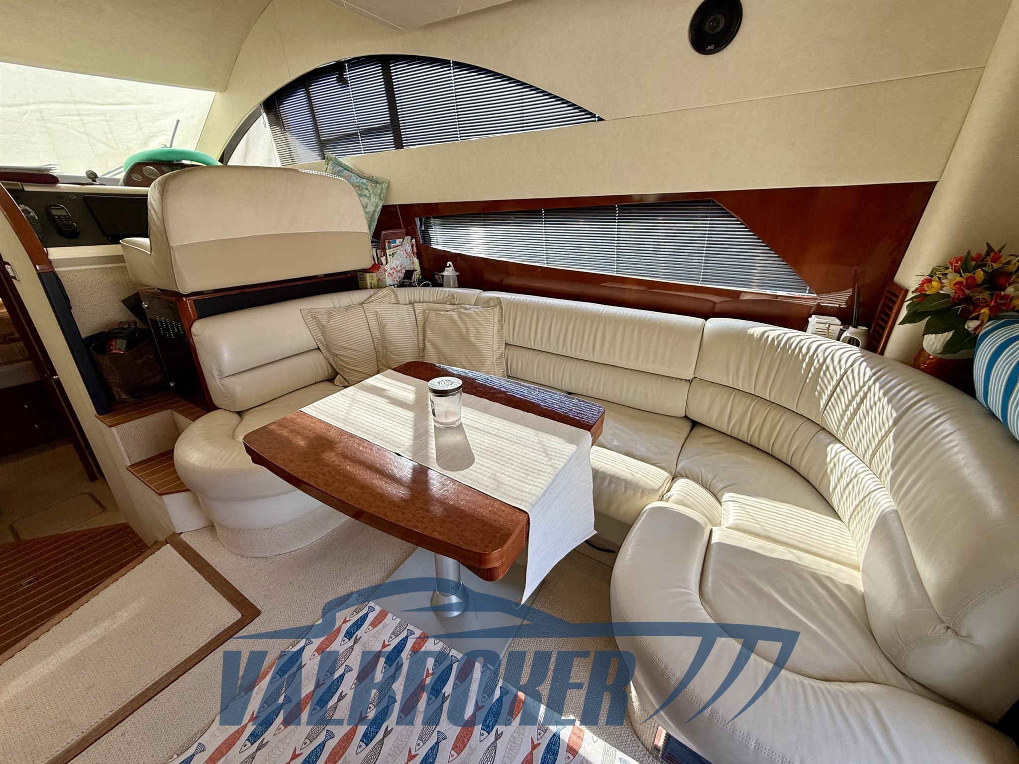 Fairline Phantom 40 Liguria (10)