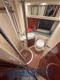 Fairline Phantom 40 interni (3)