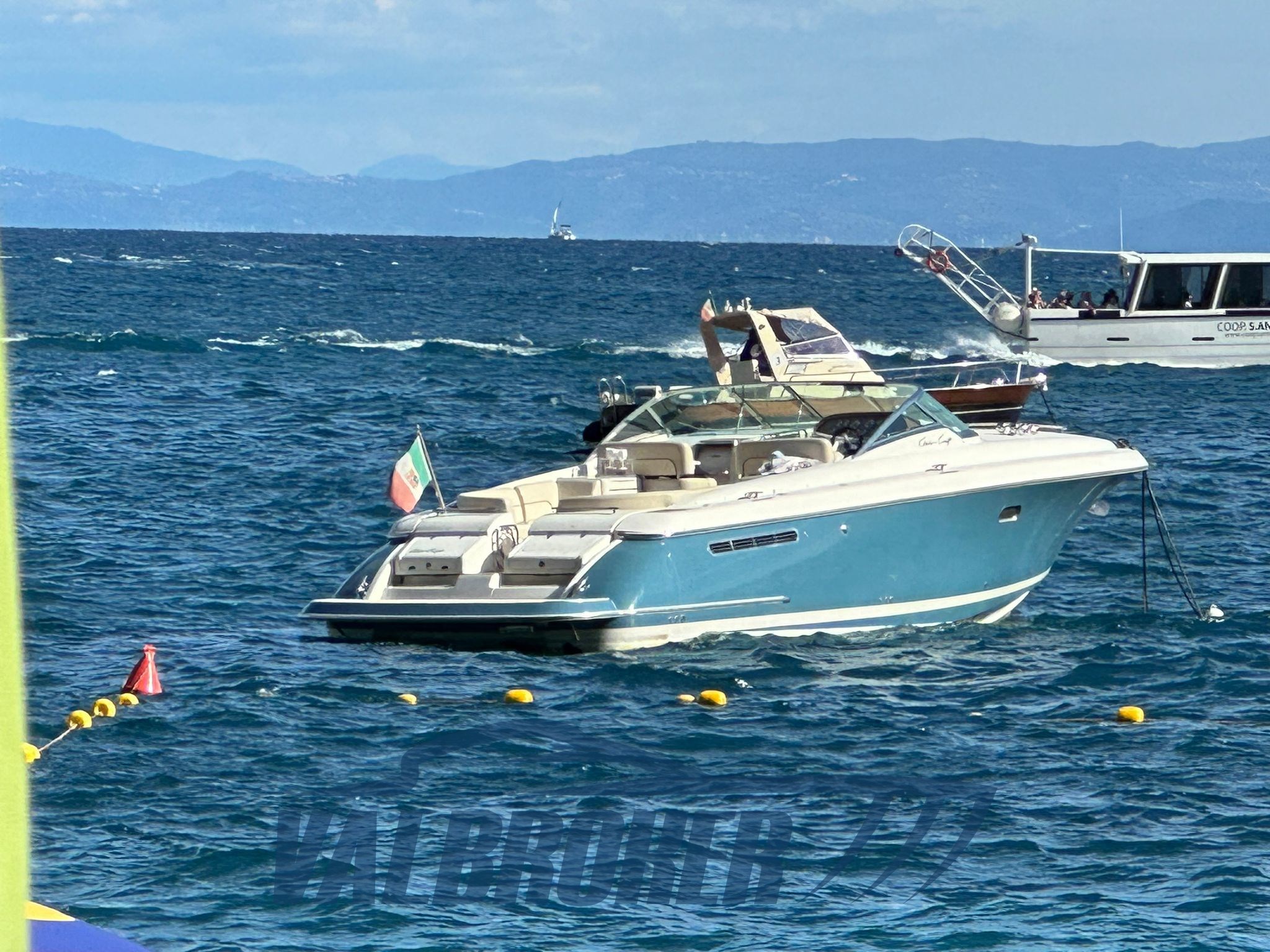 Chris Craft Corsair 36 (4)