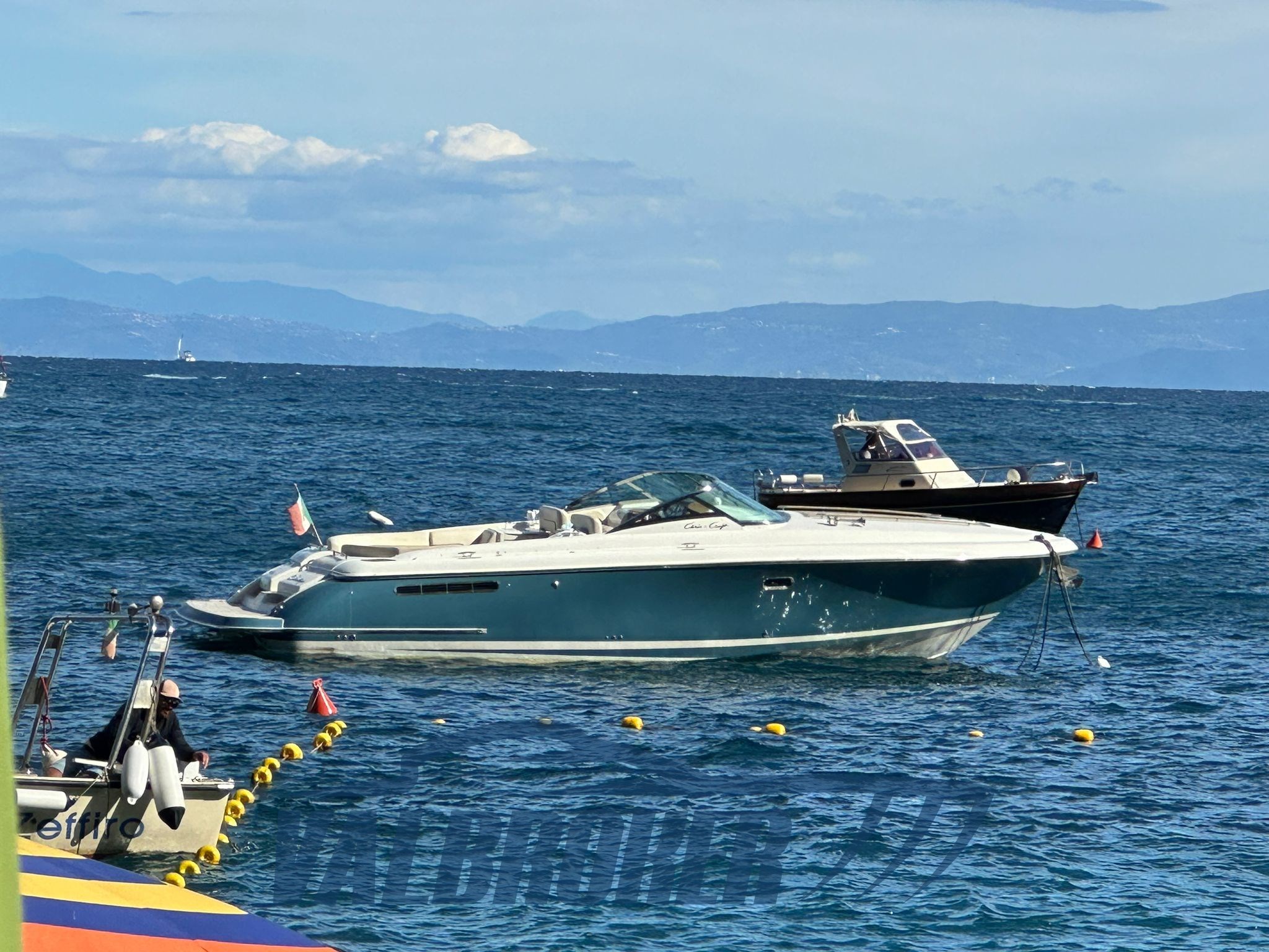 Chris Craft Corsair 36 (3)