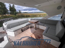 Sunseeker Predator 57 2018 (33)