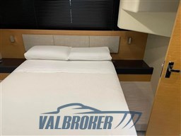 Fairline Squadron 55 2010 (17)