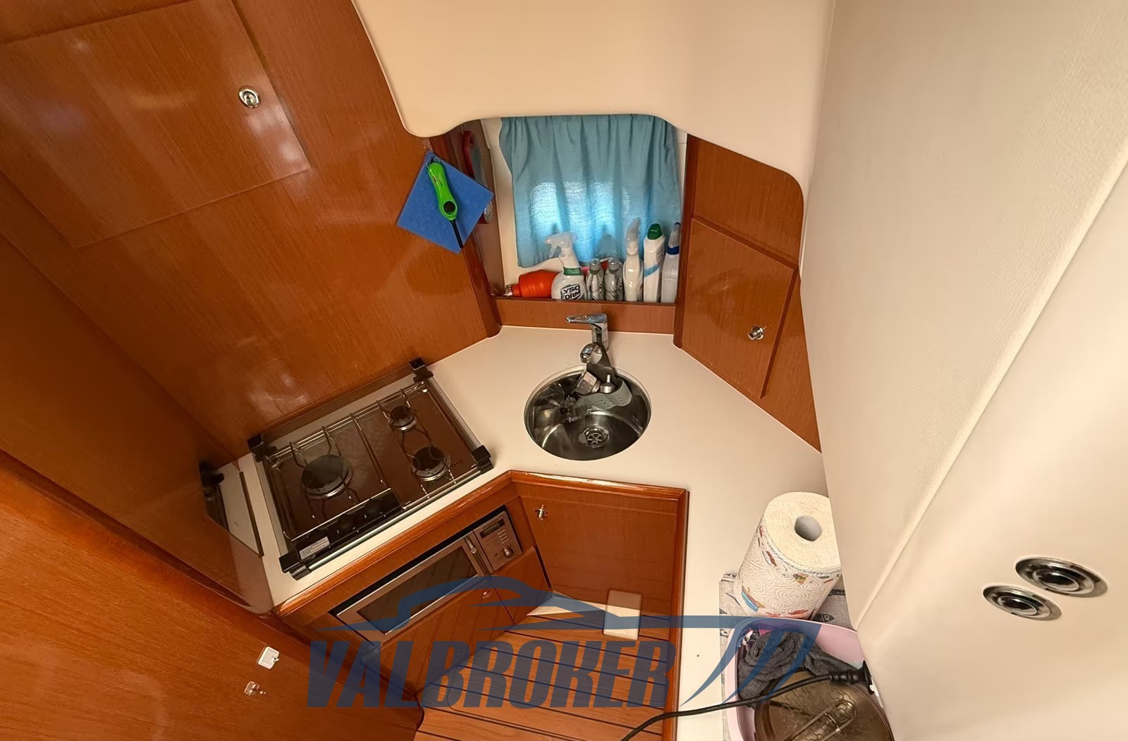 Jeanneau Prestige 32 (2)