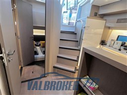 Beneteu Gran Turismo 45 2024 (11)