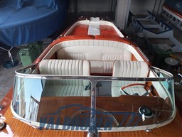 Riva Super Aquarama (1)